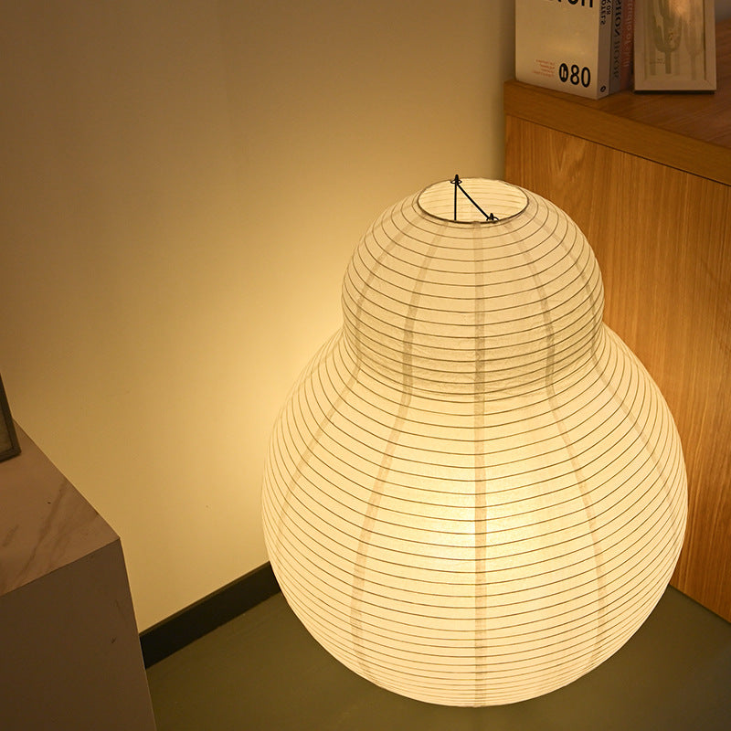 Japanische Papier-Stehlampe – Warmes Licht im Wabi-Sabi-Stil